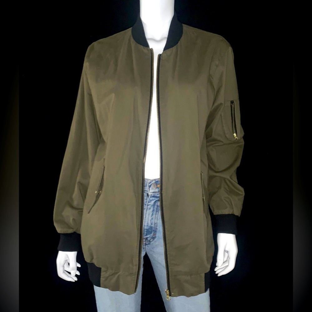 Love Tree - Women’s Oversized Jacket - Olive Green (Size Small)